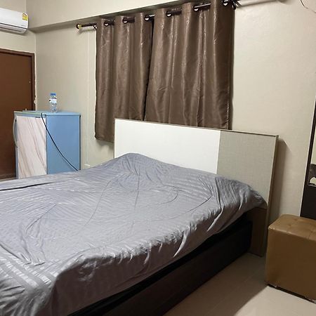 Gedkanok Apartment Bangkok Buitenkant foto