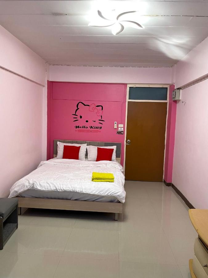 Gedkanok Apartment Bangkok Buitenkant foto