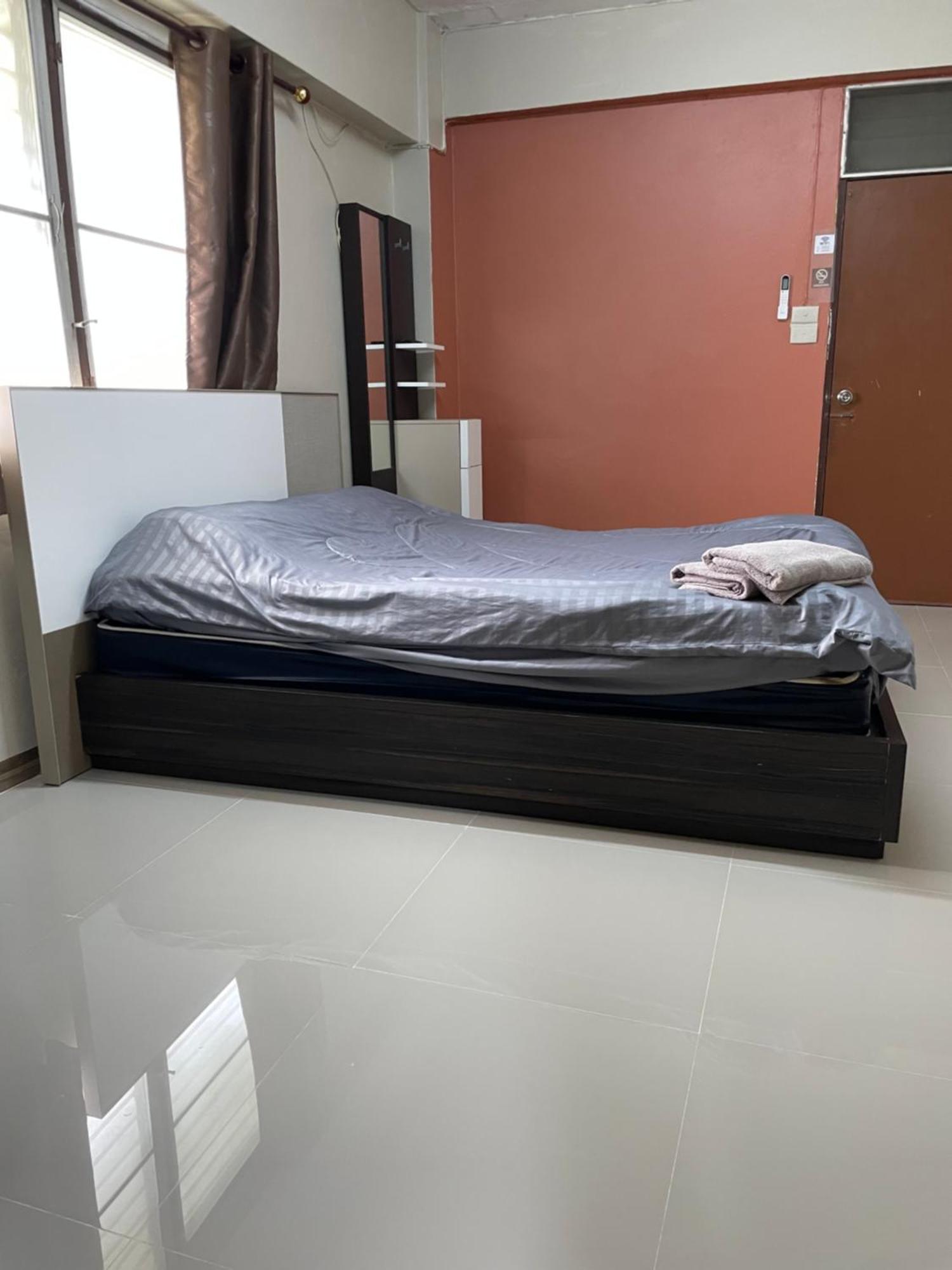 Gedkanok Apartment Bangkok Buitenkant foto