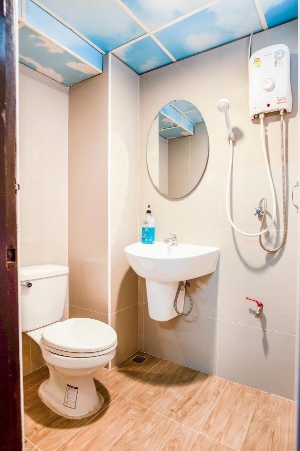 Gedkanok Apartment Bangkok Buitenkant foto